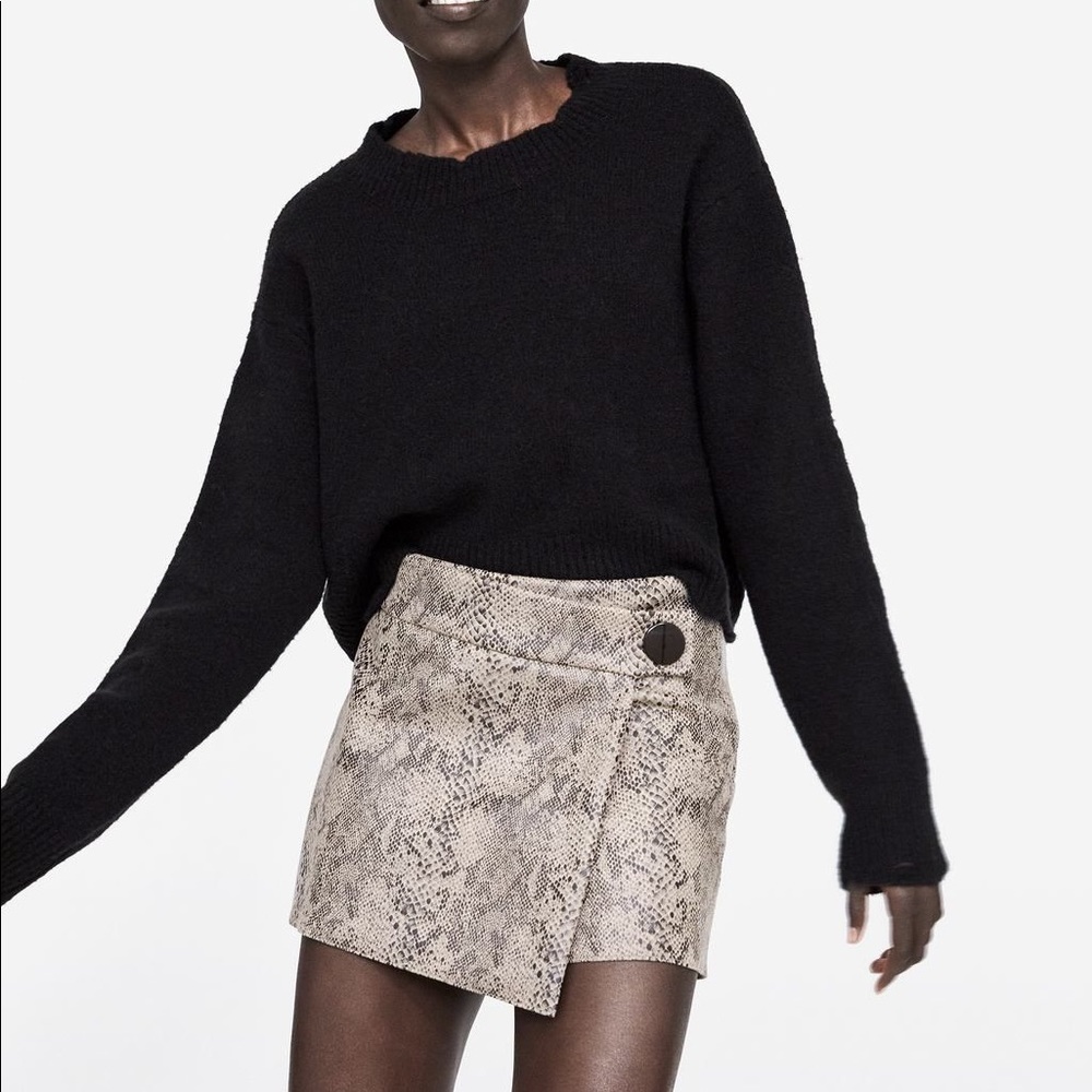 Zara snake print skort